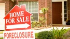 investors-profit-from-foreclosure-risk-on-home_1