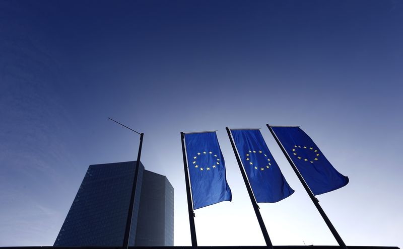 ECB poised to get tough on sovereign bond risks