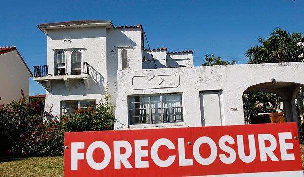 10 Things To Know When Buying a Foreclosure 10 Things To Know When Buying a Foreclosure