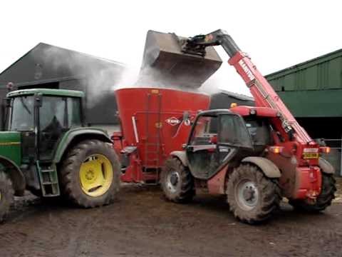 G4570 Reducing Losses when Feeding Hay to Beef Cattle