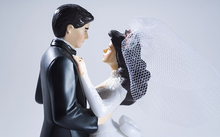 Marriage hurts a hedge fund manager more than divorce