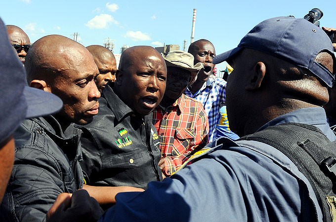 S Africa miners complain of living hell Al Jazeera English