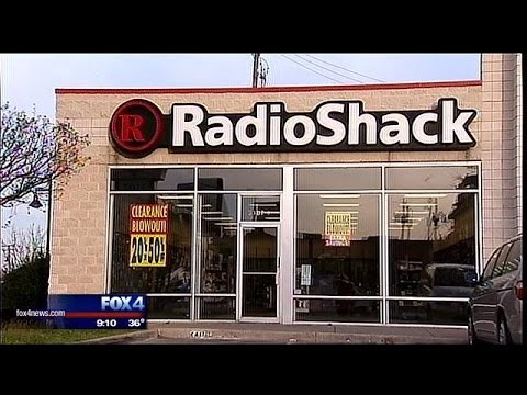 UPDATE 3RadioShack files for bankruptcy; Sprint to take over some stores