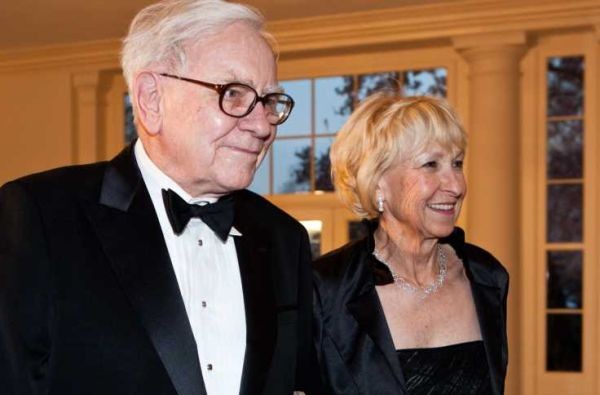 Why Warren Buffett is wrong Why Warren Buffett is wrong