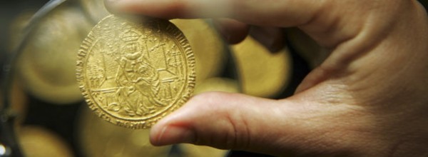 Flush investors take shine to rare coins