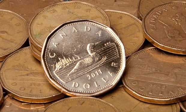 Loonie gains against greenback as oil rises