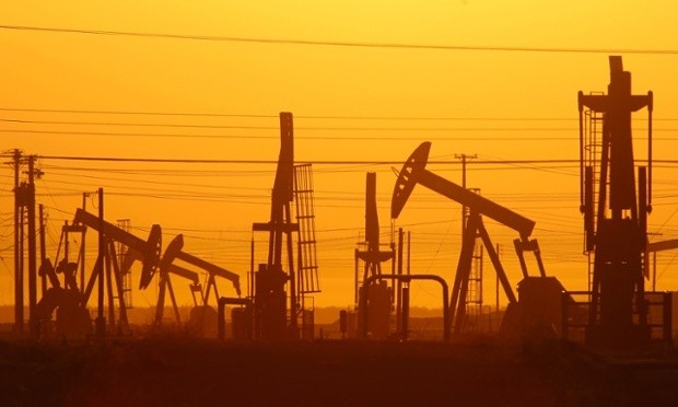 Falling Oil Prices Spell Disaster for Junk Bonds