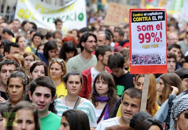 Spanish Teachers Strike over Austerity Cuts