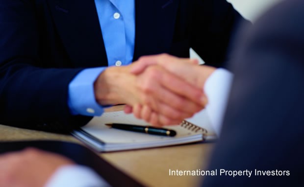 INVESTMENT Getting Into International Investing INVESTMENT Getting Into International Investing