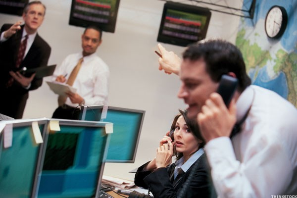 5 Best Telecom Stocks To Invest In Right Now