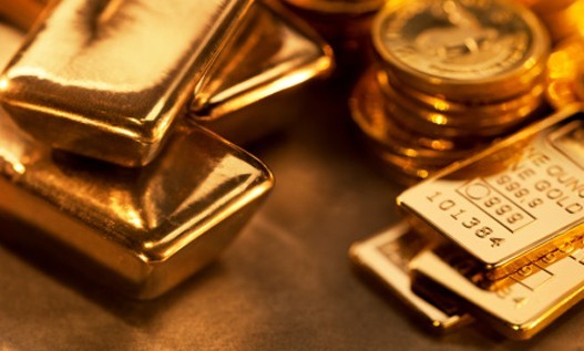 Should You Start Investing In Gold and Commodities