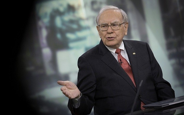 The Economist Buffett Should Set Berkshire Plans for Life After Warren While He Still Can