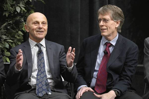 Americans Eugene Fama Lars Peter Hansen Robert Shiller Win Nobel Prize In Economics