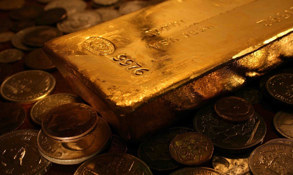 How to Invest in Gold Stocks Funds Bullion