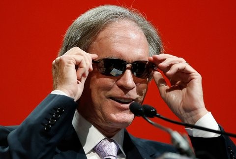 Pimco s Bill Gross tells investors to seek safety