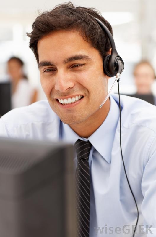 The Pros and Cons of Offshore Call Center Outsourcing