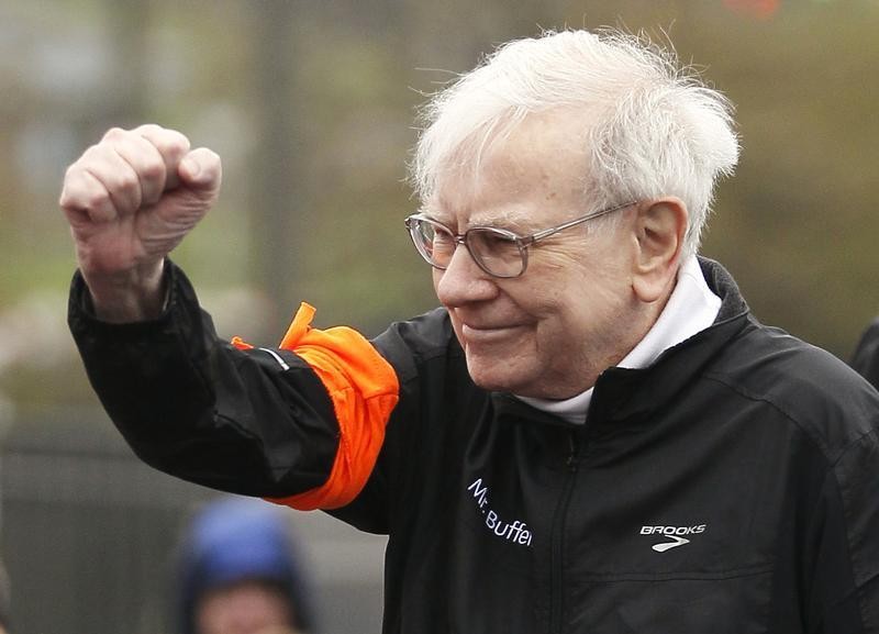 The Warren Buffett Guide to Retirement Investing US News